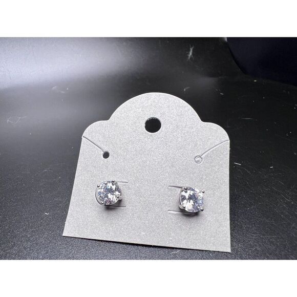 Crystal Solitaire Stud Earrings - Picture 1 of 5